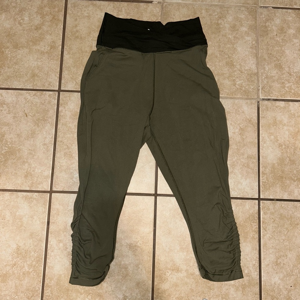 Lululemon Sunset Salutation Crop